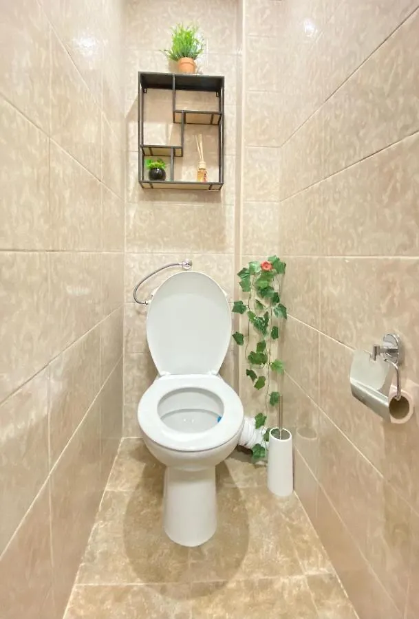 Lovely 2 Bedroom Apartment For 6 Guest In בורגאס בולגריה